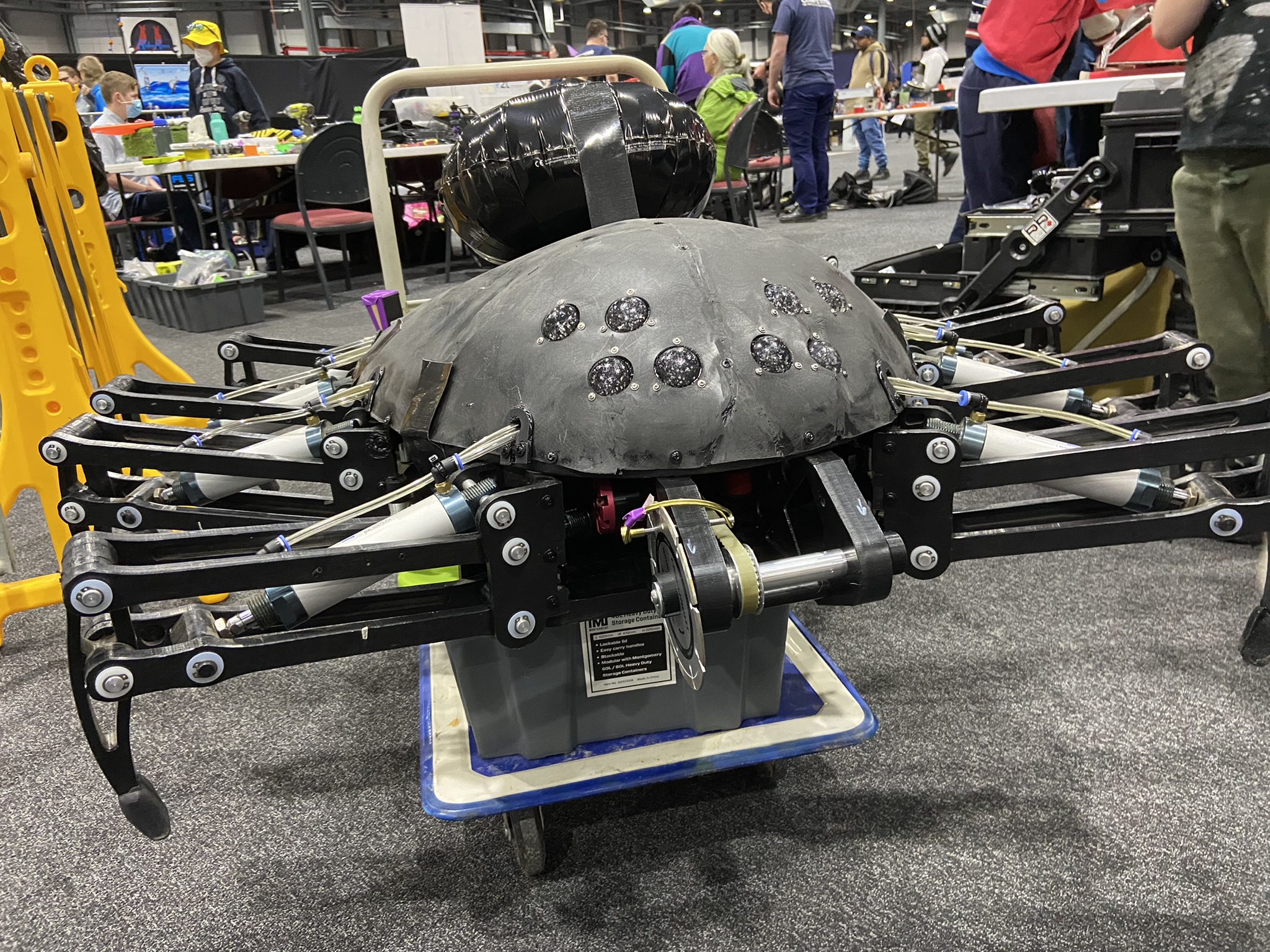 Redback in the pits at Robot Havoc 5.
