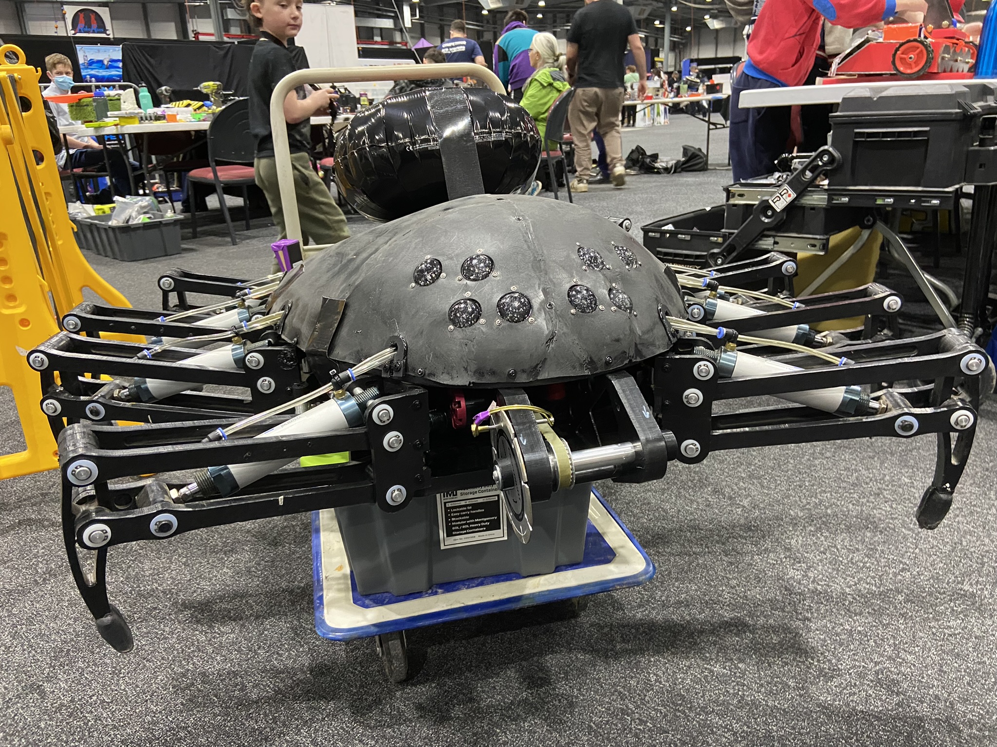 Redback pits setup at Robot Havoc 5.